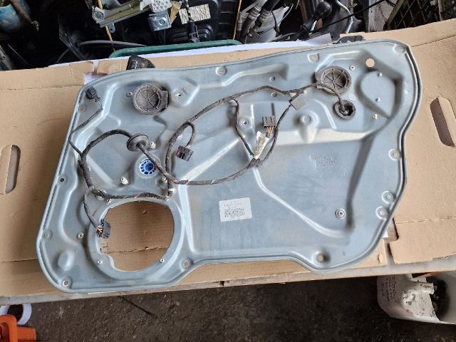 bontott SEAT IBIZA III Jobb első Ablakemelő Szerkezet (Elektromos)