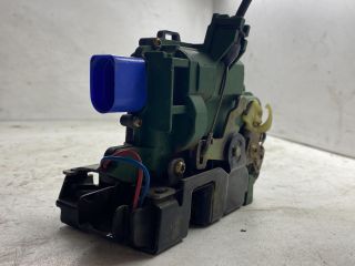 bontott SEAT IBIZA III Jobb első Ajtózár