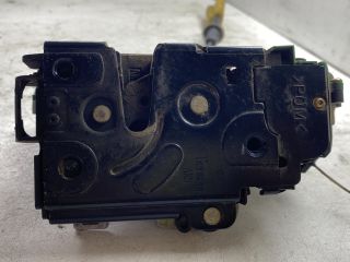 bontott SEAT IBIZA III Jobb első Ajtózár