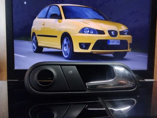 bontott SEAT IBIZA III Jobb első Belső Kilincs