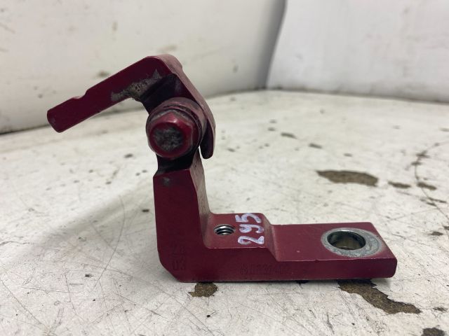 bontott SEAT IBIZA III Jobb első Felső Zsanér