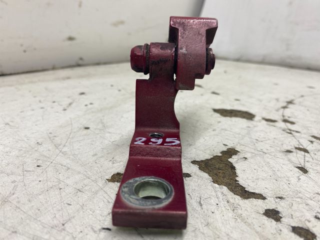 bontott SEAT IBIZA III Jobb első Felső Zsanér