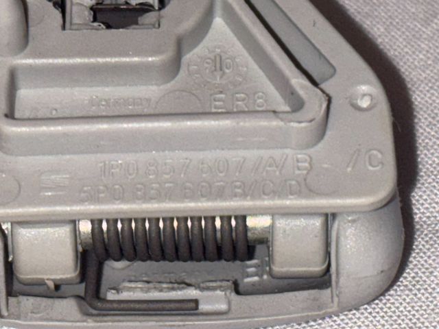 bontott SEAT IBIZA III Jobb első Kapaszkodó (Felső)