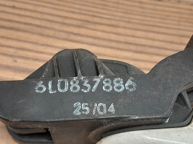 bontott SEAT IBIZA III Jobb első Külső Kilincs