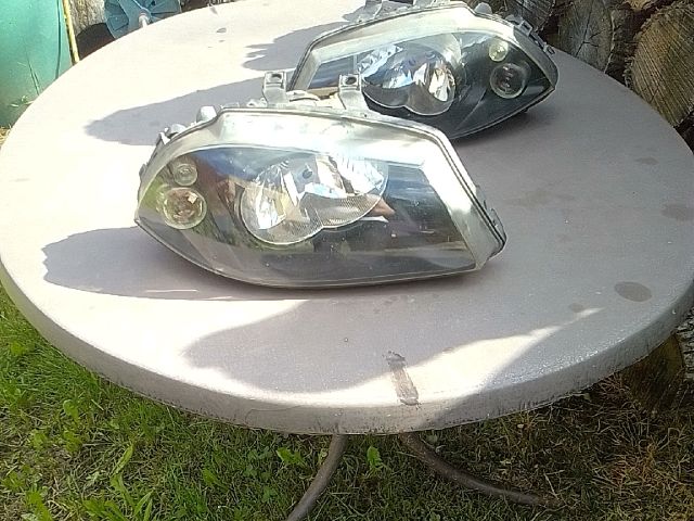 bontott SEAT IBIZA III Jobb Fényszóró