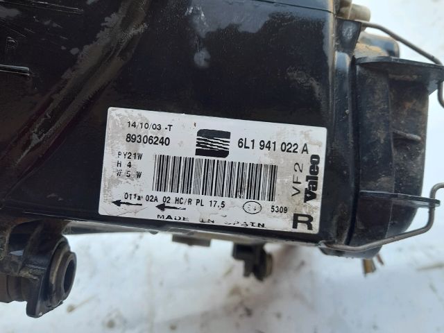 bontott SEAT IBIZA III Jobb Fényszóró