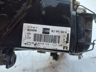 bontott SEAT IBIZA III Jobb Fényszóró