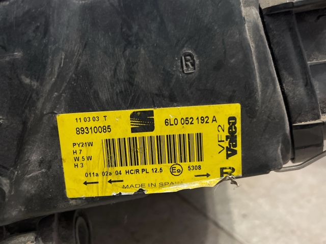 bontott SEAT IBIZA III Jobb Fényszóró