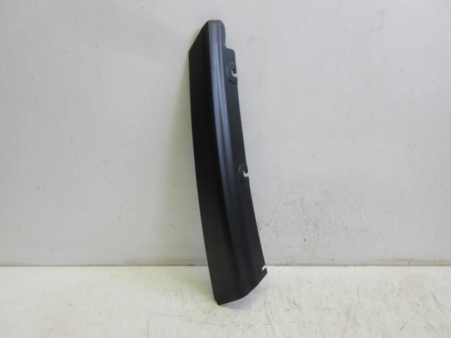 bontott SEAT IBIZA III Jobb hátsó Ablak Díszléc