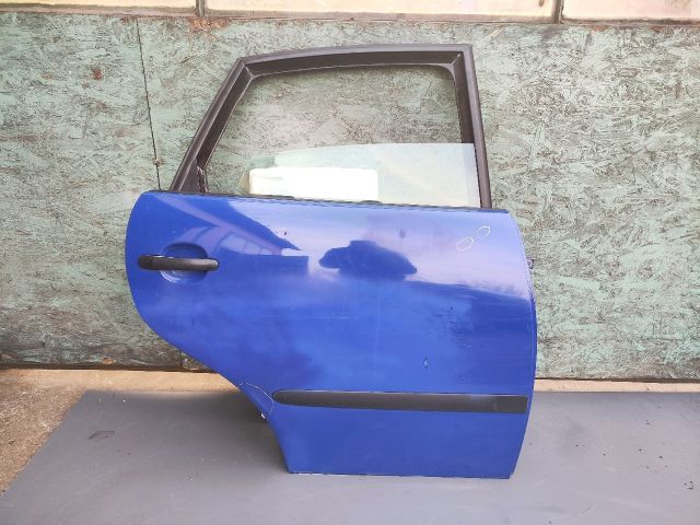 bontott SEAT IBIZA III Jobb hátsó Ajtó (Részeivel)