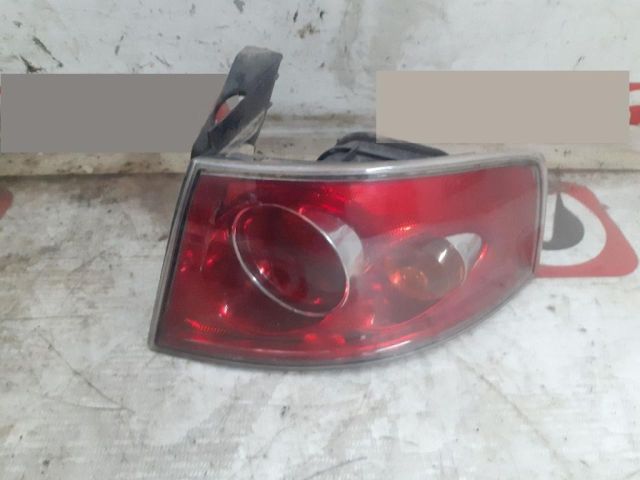 bontott SEAT IBIZA III Jobb Hátsó Lámpa