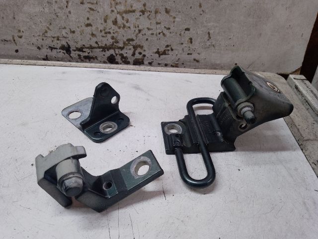 bontott SEAT IBIZA III Jobb hátsó Zsanér