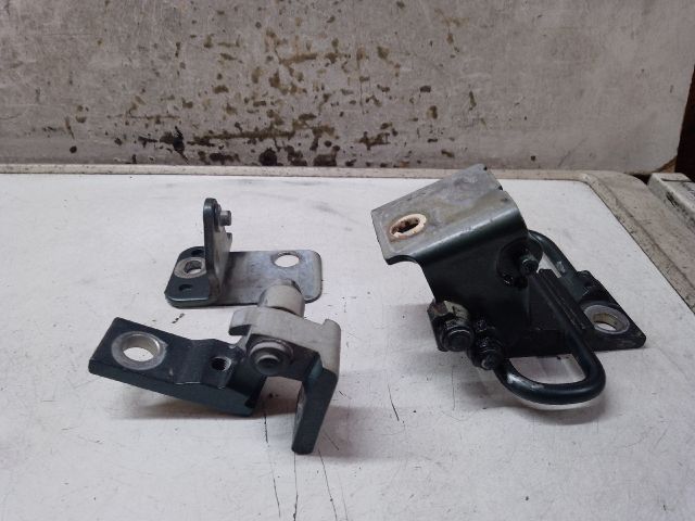 bontott SEAT IBIZA III Jobb hátsó Zsanér