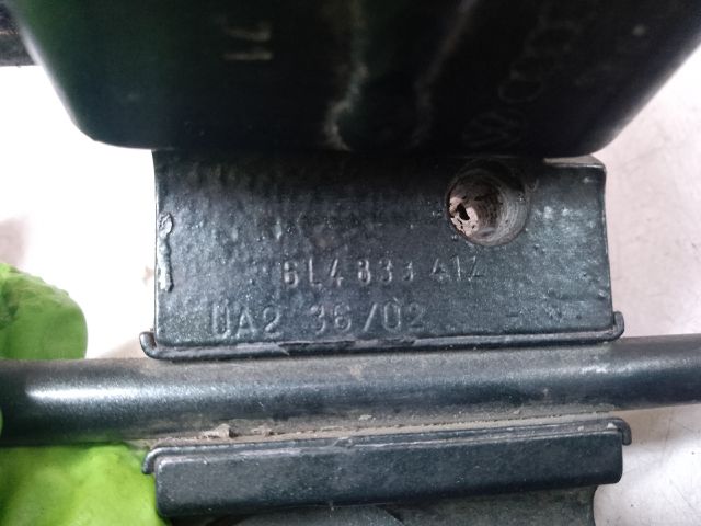 bontott SEAT IBIZA III Jobb hátsó Zsanér