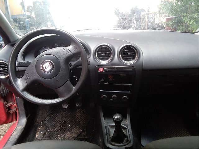 bontott SEAT IBIZA III Jobb Szellőző