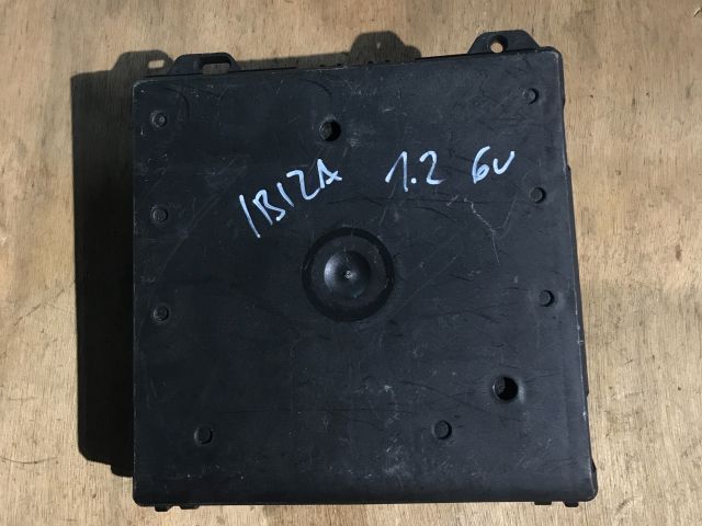 bontott SEAT IBIZA III Komfort Elektronika