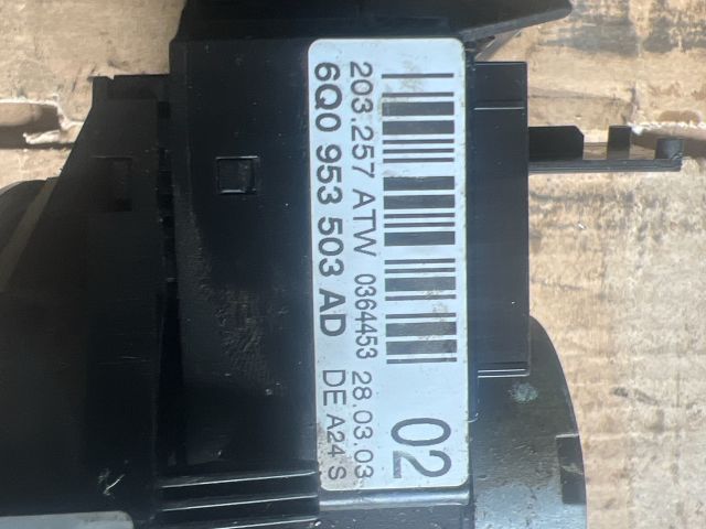 bontott SEAT IBIZA III Komplett Kormánykapcsoló (Bajuszkapcsoló)