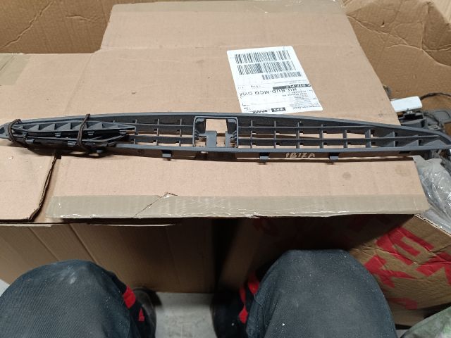 bontott SEAT IBIZA III Középső Szellőző