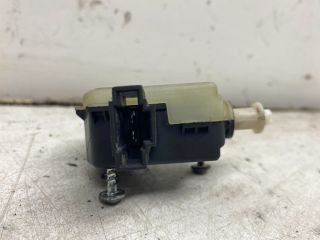 bontott SEAT IBIZA III Központizár Motor Csomagtérajtó