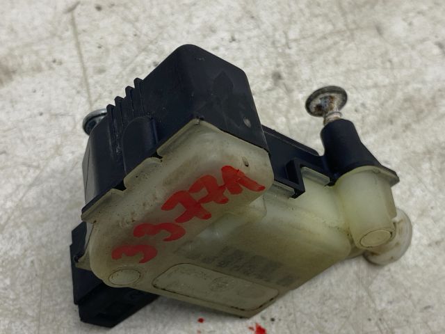 bontott SEAT IBIZA III Központizár Motor Csomagtérajtó