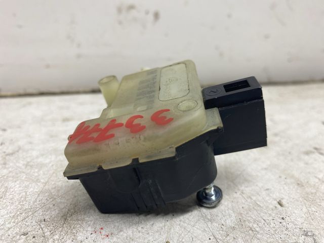 bontott SEAT IBIZA III Központizár Motor Csomagtérajtó