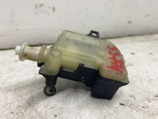 bontott SEAT IBIZA III Központizár Motor Csomagtérajtó