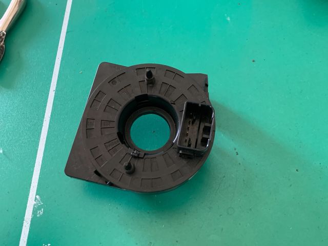 bontott SEAT IBIZA III Légzsák Átvezető Szalagkábel