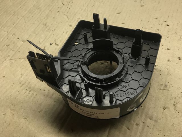 bontott SEAT IBIZA III Légzsák Átvezető Szalagkábel