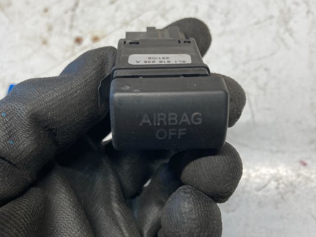 bontott SEAT IBIZA III Légzsák Kapcsoló