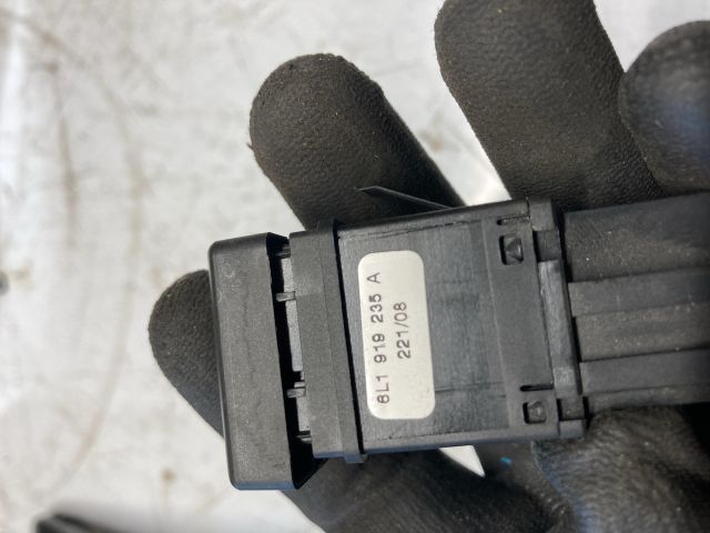 bontott SEAT IBIZA III Légzsák Kapcsoló