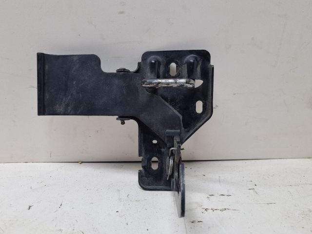 bontott SEAT IBIZA III Motorháztető Biztonsági Kampó