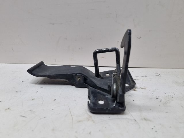 bontott SEAT IBIZA III Motorháztető Biztonsági Kampó