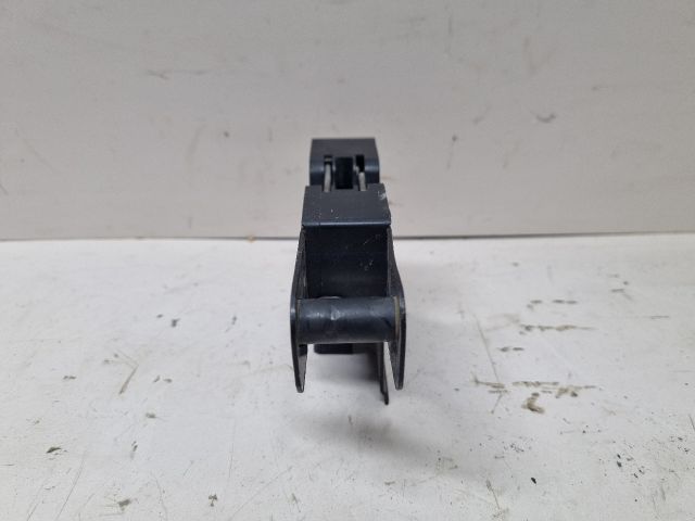 bontott SEAT IBIZA III Motorháztető Zárszerkezet