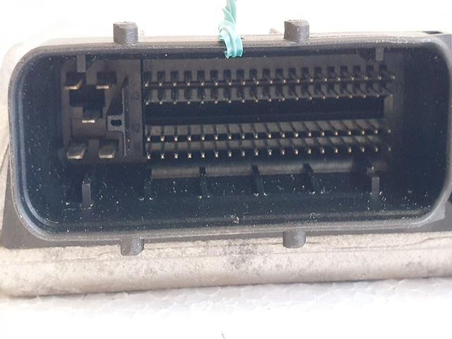 bontott SEAT IBIZA III Motorvezérlő