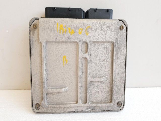 bontott SEAT IBIZA III Motorvezérlő