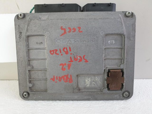 bontott SEAT IBIZA III Motorvezérlő