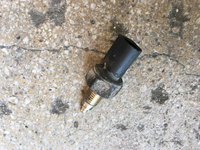 bontott SEAT IBIZA III Tolatólámpa Kapcsoló