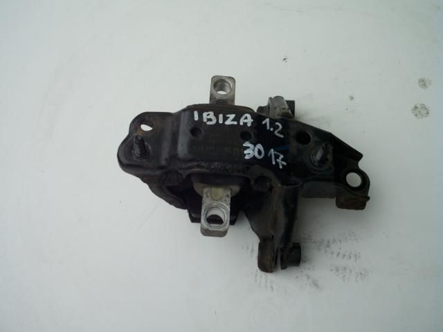 bontott SEAT IBIZA III Váltó Tartó Bak (Pozíciófüggetlen)