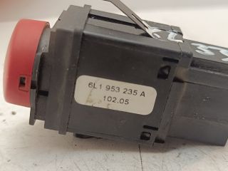 bontott SEAT IBIZA III Vészvillogó Kapcsoló