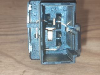 bontott SEAT IBIZA III Vészvillogó Kapcsoló