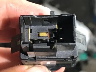 bontott SEAT IBIZA III Vészvillogó Kapcsoló