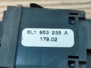 bontott SEAT IBIZA III Vészvillogó Kapcsoló