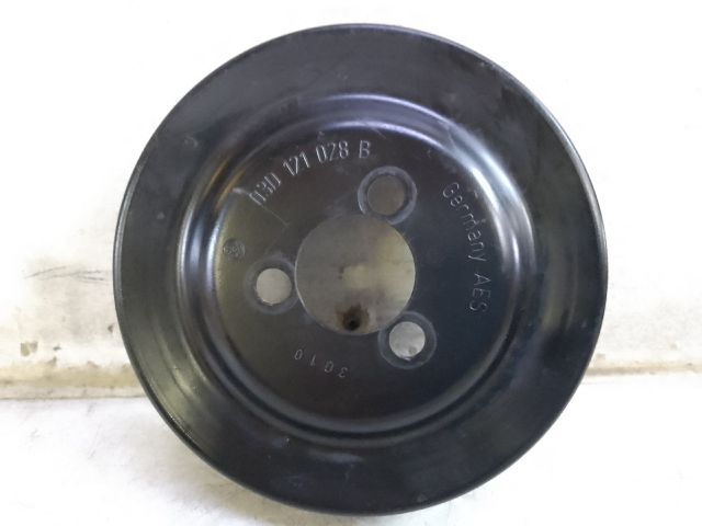 bontott SEAT IBIZA III Vízpumpa Szíjtárcsa