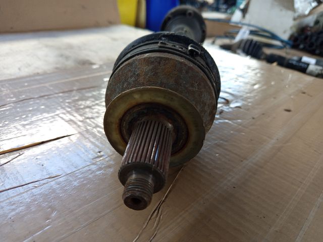 bontott SEAT IBIZA IV Bal Féltengely