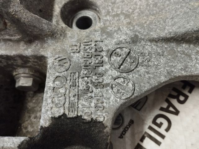 bontott SEAT IBIZA IV Generátor Tartó Bak