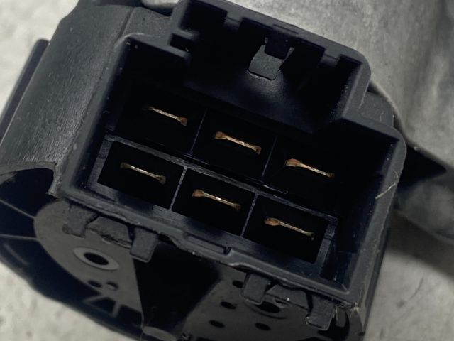 bontott SEAT IBIZA IV Gyújtáskapcsoló