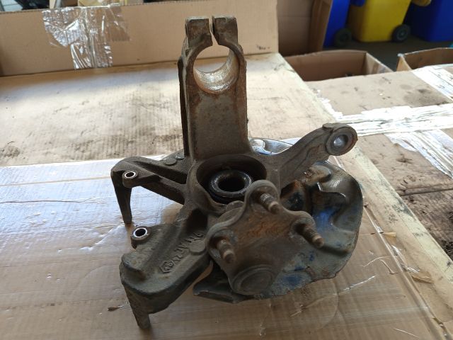 bontott SEAT IBIZA IV Jobb első Csonkállvány Kerékaggyal