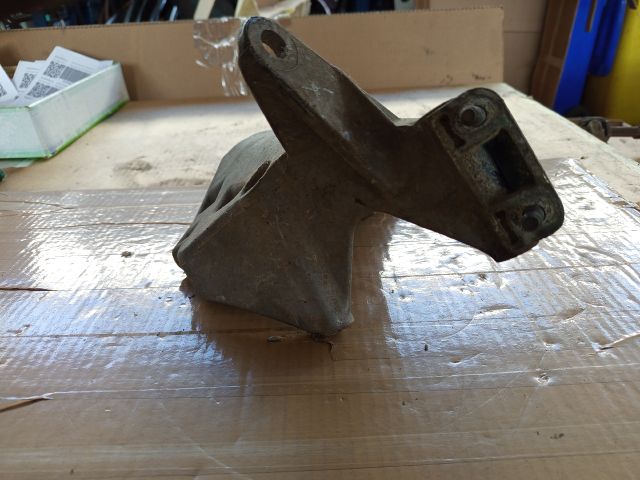 bontott SEAT IBIZA IV Motor Tartó Bak (Fém)