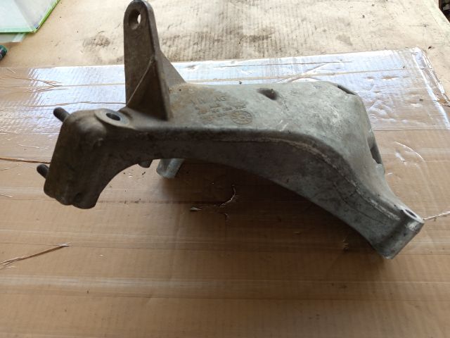 bontott SEAT IBIZA IV Motor Tartó Bak (Fém)