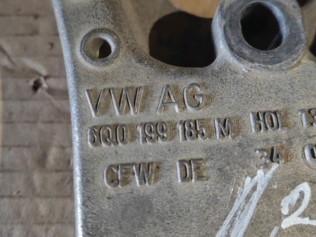 bontott SEAT IBIZA IV Motor Tartó Bak (Fém)